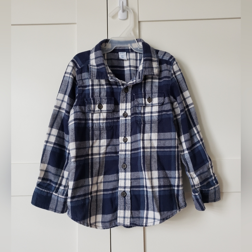 Old Navy Kids Plaid flannel button down Shirt
